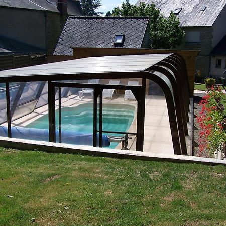 Ker-Loen Bed & Breakfast Val-Couesnon ภายนอก รูปภาพ