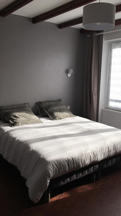 Ker-Loen Bed & Breakfast Val-Couesnon ภายนอก รูปภาพ